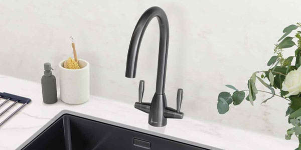 Twin Lever Kitchen Taps - Noyeks Newmans
