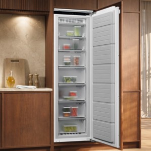 ELECTROLUX - 700 Series Integrated Larder Freezer