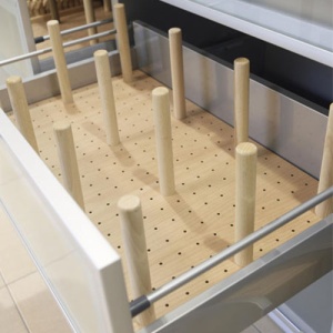 Beech Pot & Plate Rack