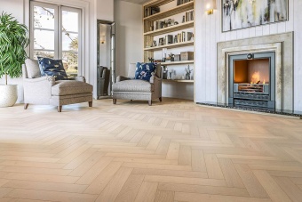 WN COLLECTION - Herringbone Harvard Oak 90mm x 18mm x 450mm