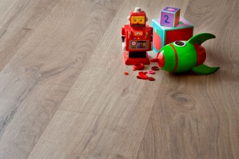 Swisskrono laminate flooring planks - Noyeks Newmans