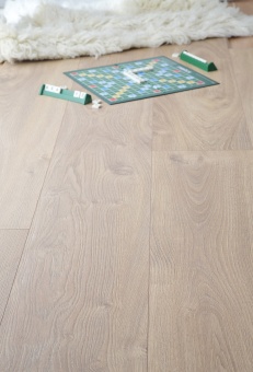 Swisskrono laminate flooring planks - Noyeks Newmans Ireland