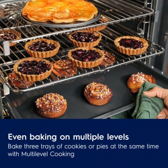 ELECTROLUX - 500 Series Surroundcook Oven Black Edition