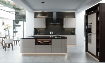 MESSINA - Gloss Painted Collection - CashmereMessina Gloss Collection - Kitchen Doors - Kitchens - Noyeks Newmans