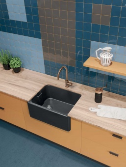 SANINDUSA - Ceramic Belfast Sink Black 600mm