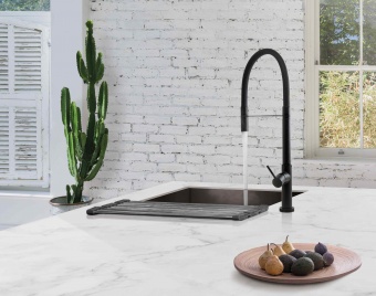 CAPLE - Preto Pull-out Kitchen Tap Black
