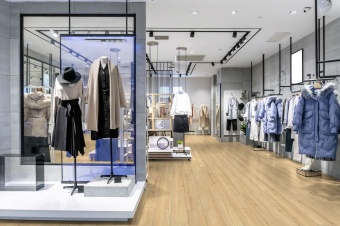 KRONOSWISS Artureon - Desentis Oak Waterproof Flooring