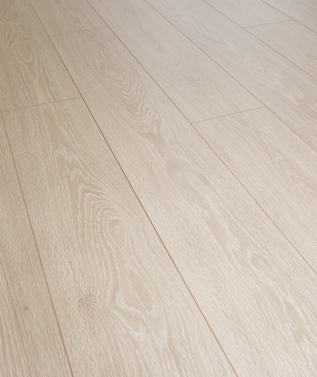 KRONOSWISS - Strassbourg Oak Laminate Flooring