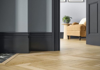 VICTORIAN - White Primed MR MDF Skirting 18mm x 180mm x 5.4M