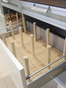 Beech Pot & Plate Rack