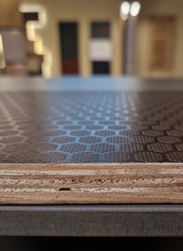 PLYWOOD - Hexaply Anti-Slip Film Faced Acacia