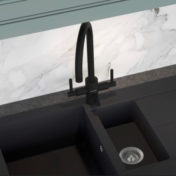 CLEARWATER - Stella Tri-Spa Black Filter Tap