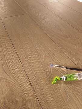 KRONOSWISS - Zermatt Oak Laminate Flooring