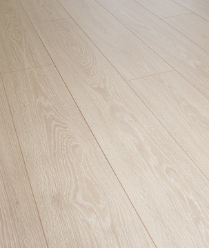 KRONOSWISS - Strasbourg Oak Laminate Flooring